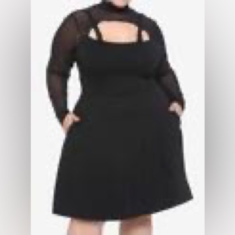Hot topic fish net dress size 16